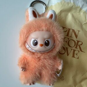 Labubu “J” Pin for Love Confirmed